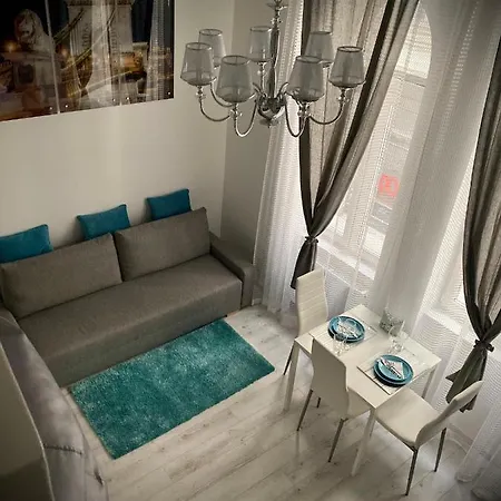 3 Comfortable And Cosy In Heart Of Near Basilica Apartment