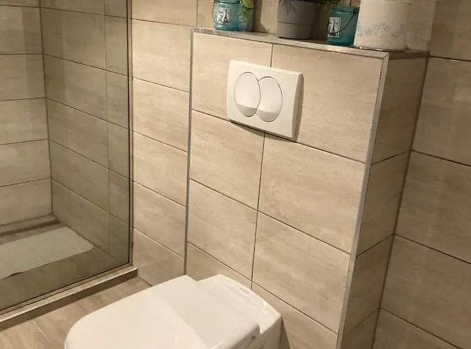 3 Comfortable And Cosy In Heart Of Near Basilica