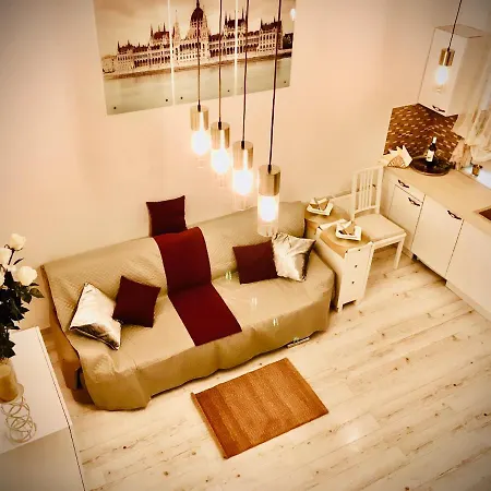 3 Comfortable And Cosy In Heart Of Near Basilica