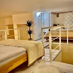 3 Comfortable And Cosy In Heart Of Near Basilica Apartmán